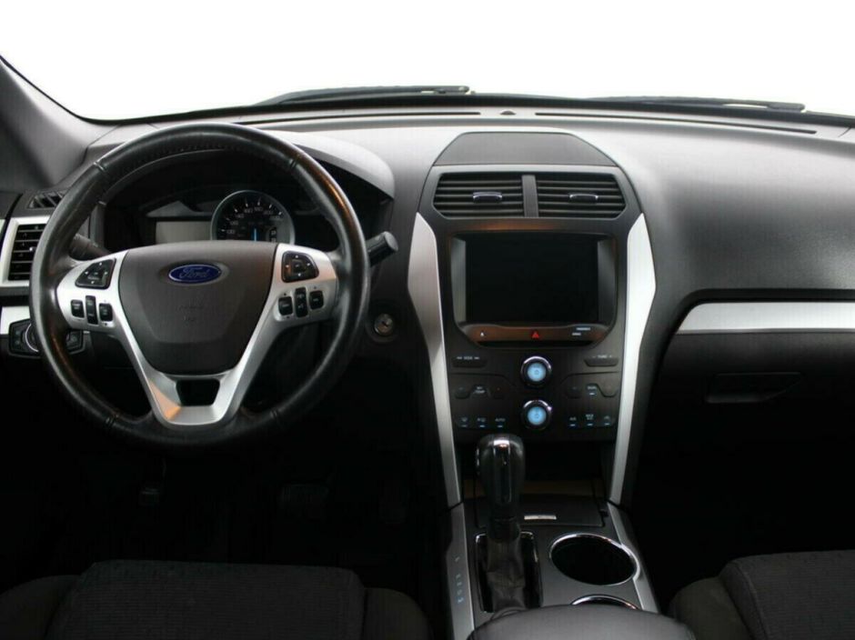Ford Explorer 3.5 АКПП, 2011, 150 000 км фото 5