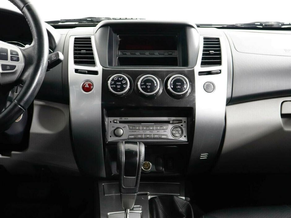 Mitsubishi Pajero Sport 3.0 АКПП, 2011, 155 000 км фото 8
