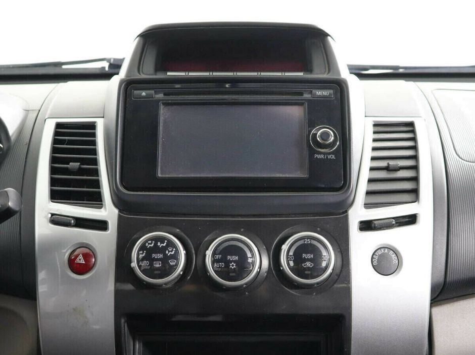 Mitsubishi Pajero Sport 2.4 АКПП, 2015, 110 000 км фото 10