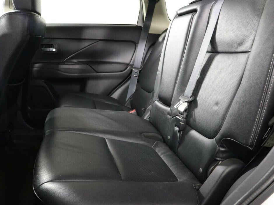 Mitsubishi Outlander 2.4 CVT, 2014, 110 000 км фото 8