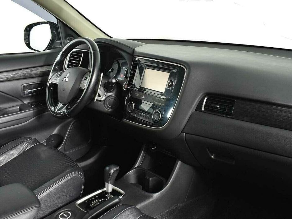 Mitsubishi Outlander 2.4 CVT, 2015, 97 000 км фото 5
