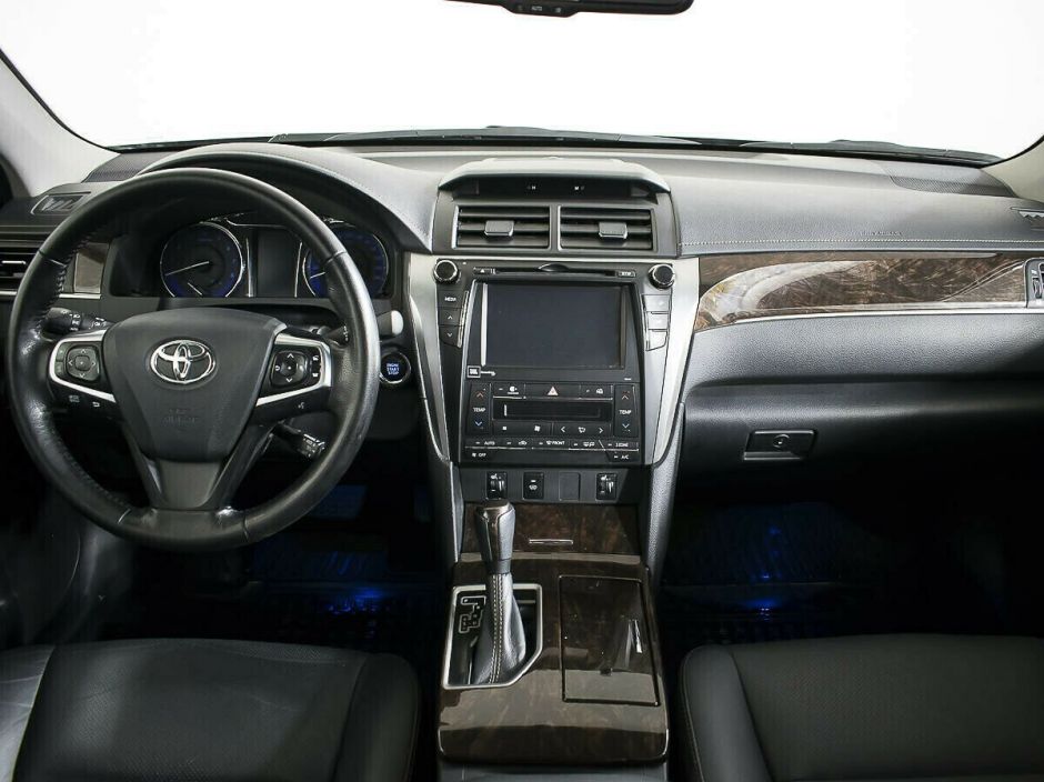Toyota Camry 2.5 АКПП, 2017, 77 000 км фото 7