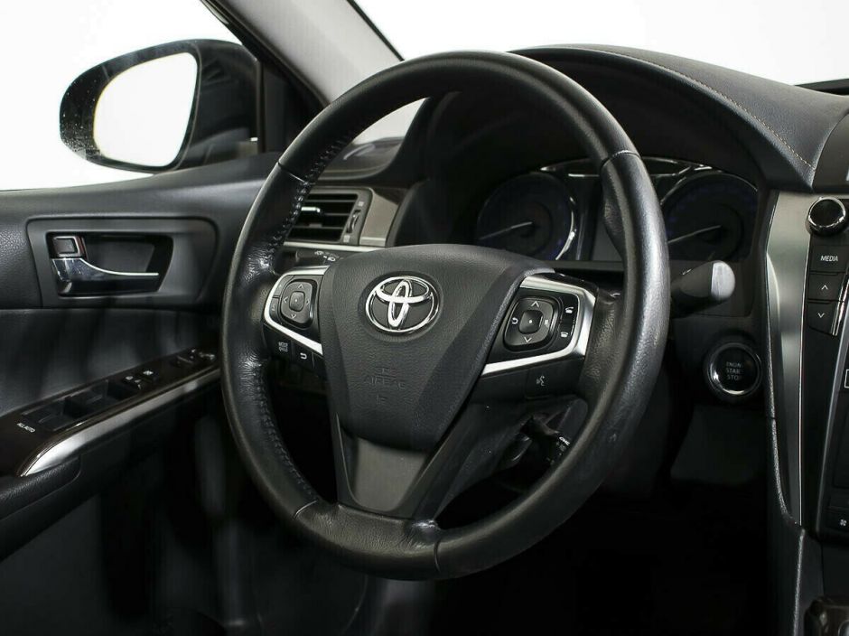 Toyota Camry 2.5 АКПП, 2017, 77 000 км фото 10