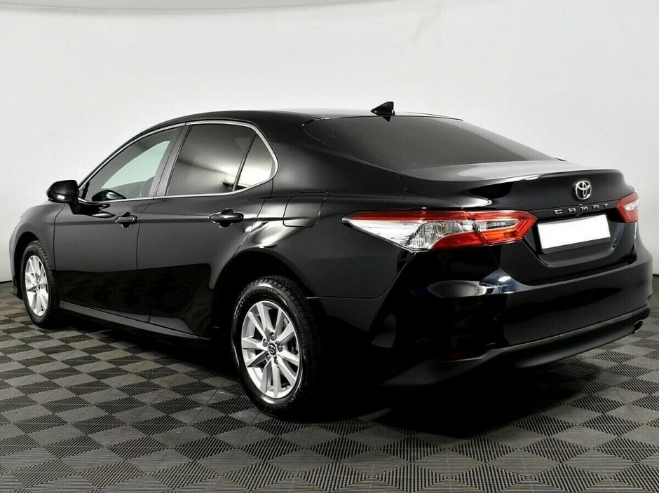 Toyota Camry 2.0 АКПП, 2019, 49 000 км фото 3