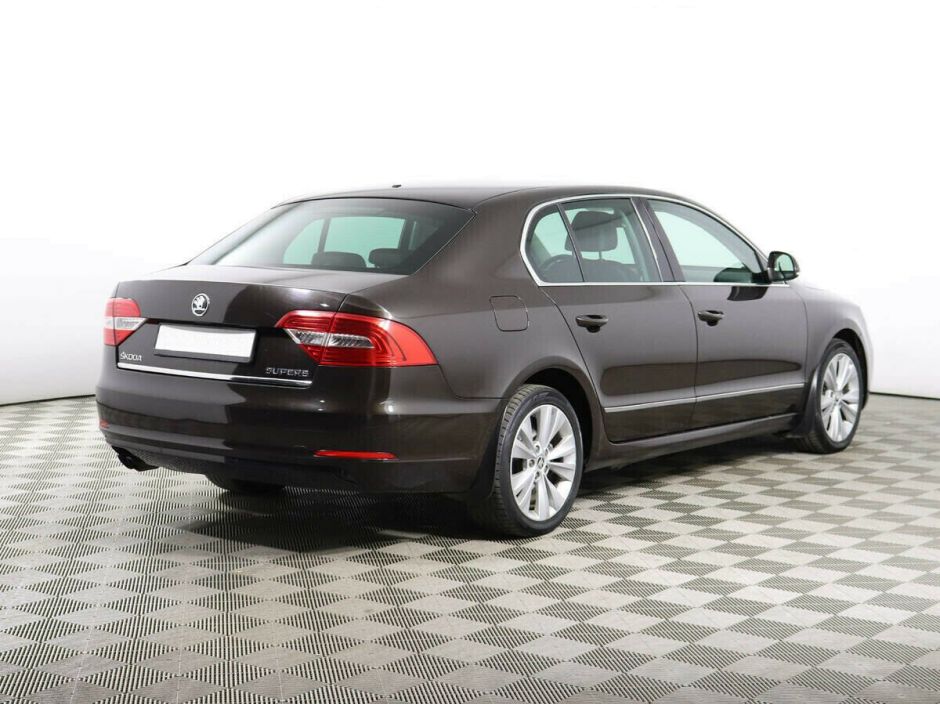 Skoda Superb 1.8 РКПП, 2014, 122 000 км фото 4