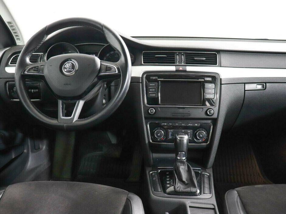 Skoda Superb 1.8 РКПП, 2014, 122 000 км фото 7
