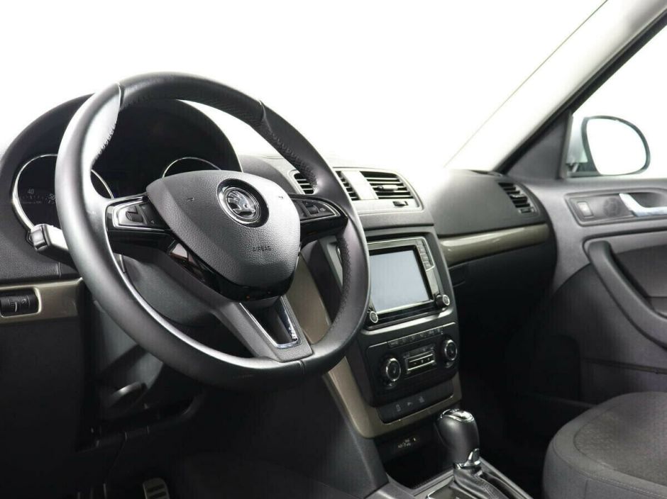 Skoda Yeti 1.8 РКПП, 2014, 109 000 км фото 8