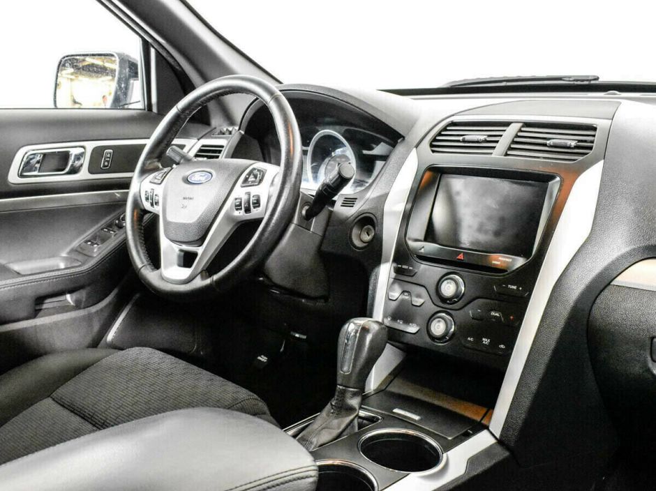 Ford Explorer 3.5 АКПП, 2011, 155 000 км фото 6