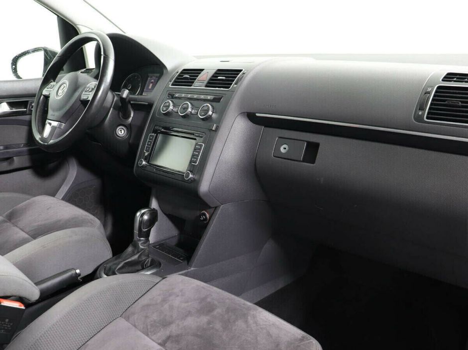 Volkswagen Touran 1.4 РКПП, 2012, 139 000 км фото 8