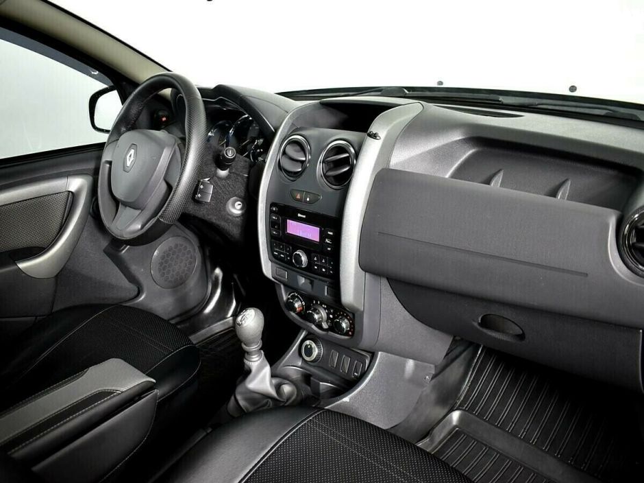 Renault Duster 1.5 МКПП, 2017, 76 000 км фото 7
