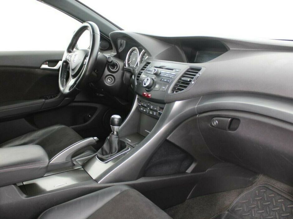 Honda Accord 2.4 МКПП, 2012, 138 000 км фото 5