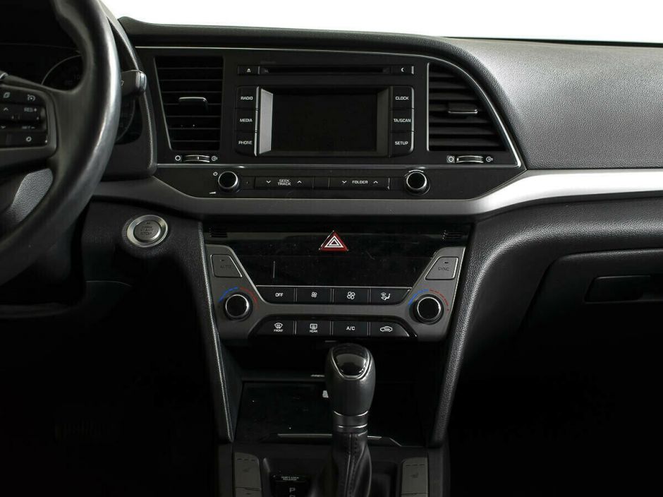 Hyundai Elantra 2.0 АКПП, 2017, 76 000 км фото 6