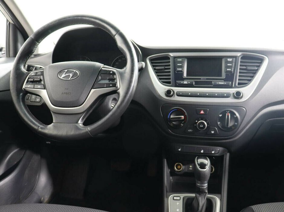Hyundai Solaris 1.6 АКПП, 2018, 70 000 км фото 7