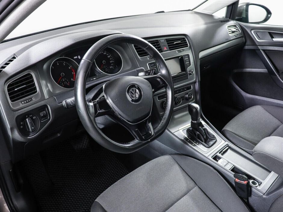 Volkswagen Golf 1.6 АКПП, 2014, 116 000 км фото 6