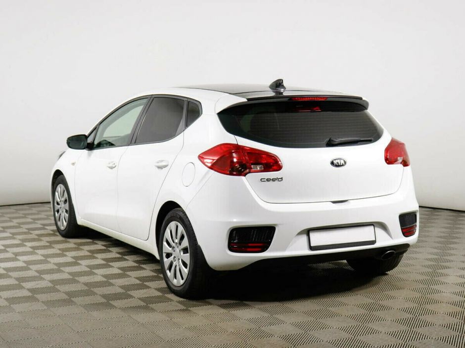 Kia Ceed 1.6 РКПП, 2017, 85 000 км фото 2