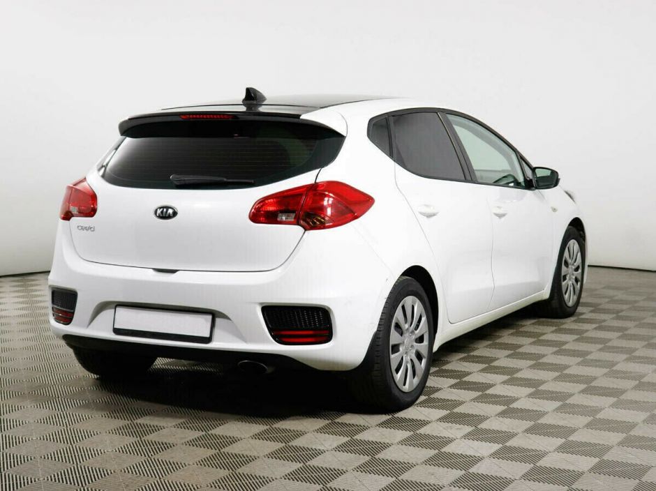 Kia Ceed 1.6 РКПП, 2017, 85 000 км фото 3