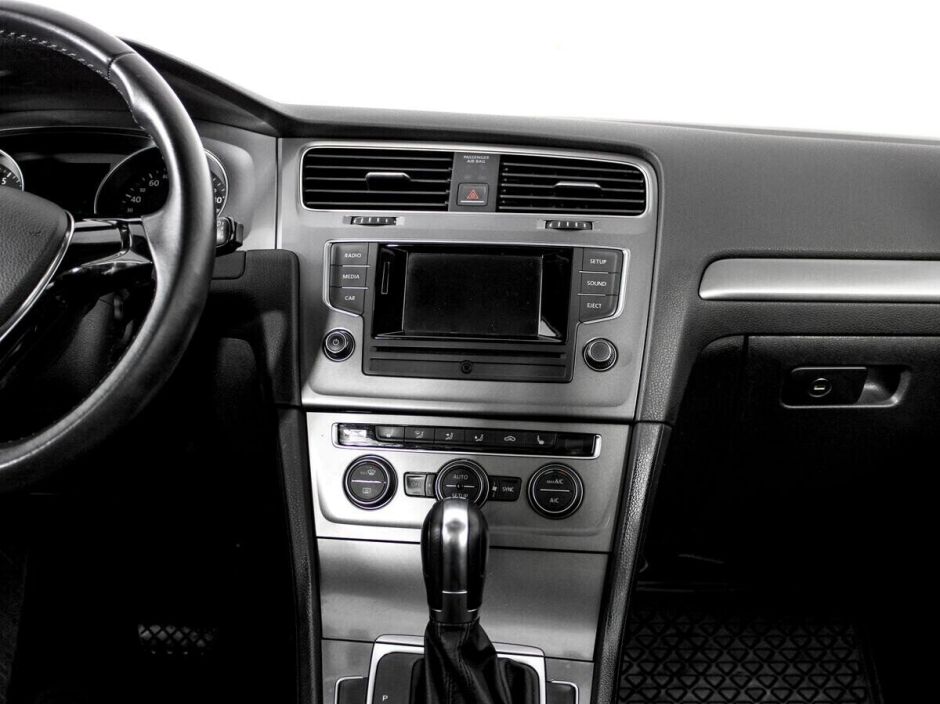 Volkswagen Golf 1.2 РКПП, 2013, 122 000 км фото 7