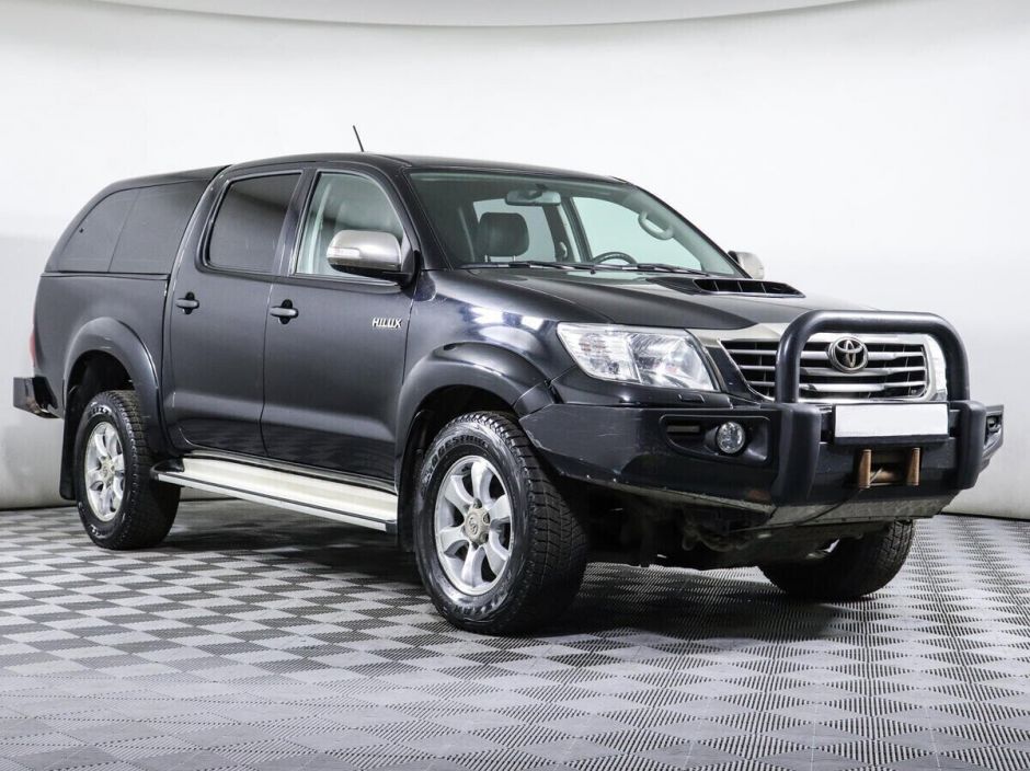 Toyota Hilux 3.0 АКПП, 2012, 140 000 км фото 3