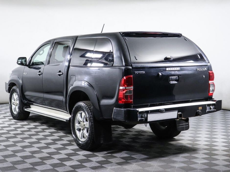 Toyota Hilux 3.0 АКПП, 2012, 140 000 км фото 4