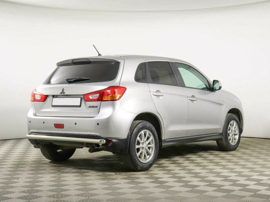 Mitsubishi ASX 1.6 МКПП, 2015, 100 000 км фото 4