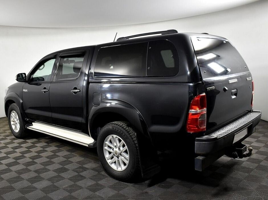Toyota Hilux 3.0 АКПП, 2013, 133 000 км фото 4