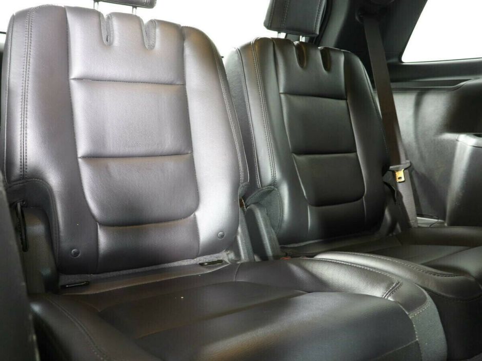 Ford Explorer 3.5 АКПП, 2015, 100 000 км фото 8