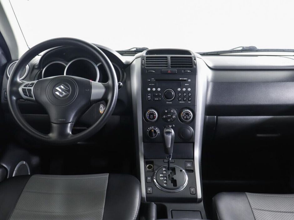 Suzuki Grand Vitara 2.0 АКПП, 2008, 193 000 км фото 6