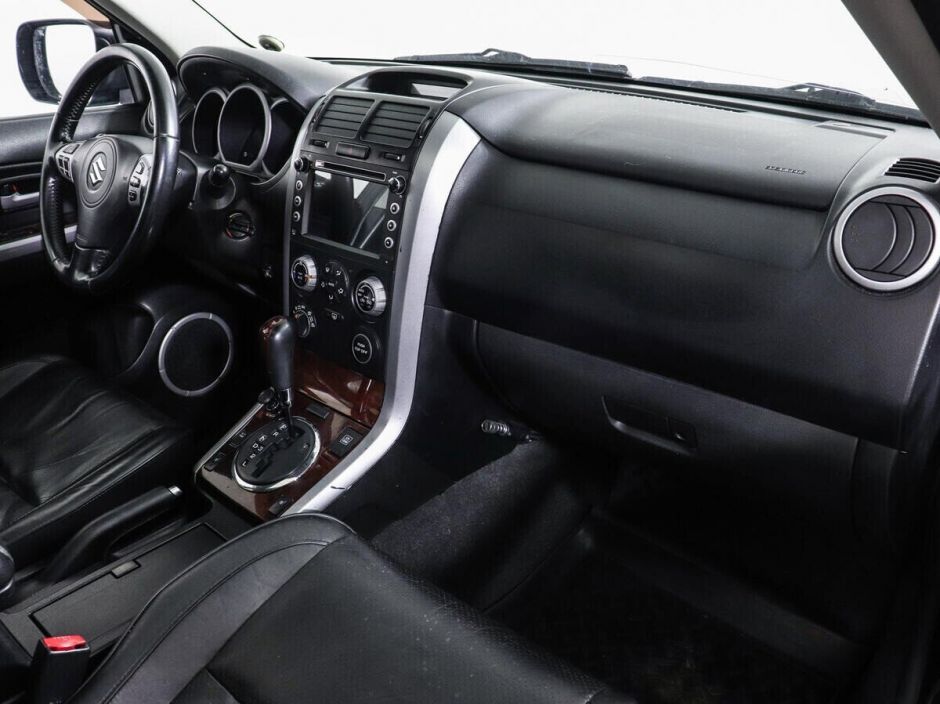 Suzuki Grand Vitara 2.0 АКПП, 2008, 184 000 км фото 8