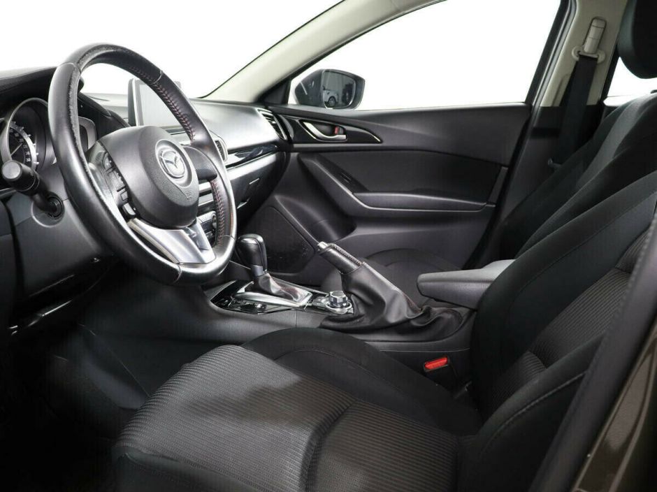 Mazda 3 1.6 АКПП, 2016, 83 000 км фото 9