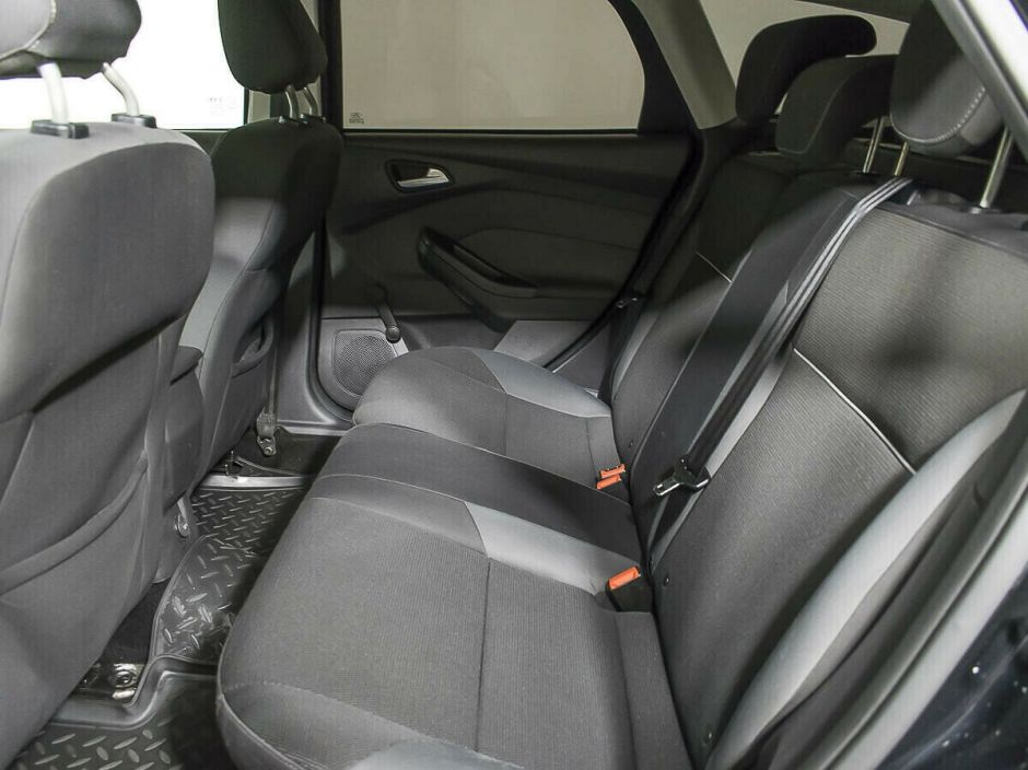 Ford Focus 1.6 РКПП, 2014, 116 000 км фото 10