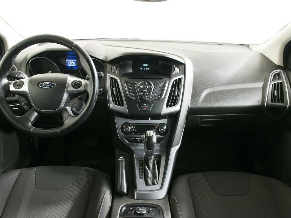 Ford Focus 1.6 РКПП, 2014, 117 000 км фото 7