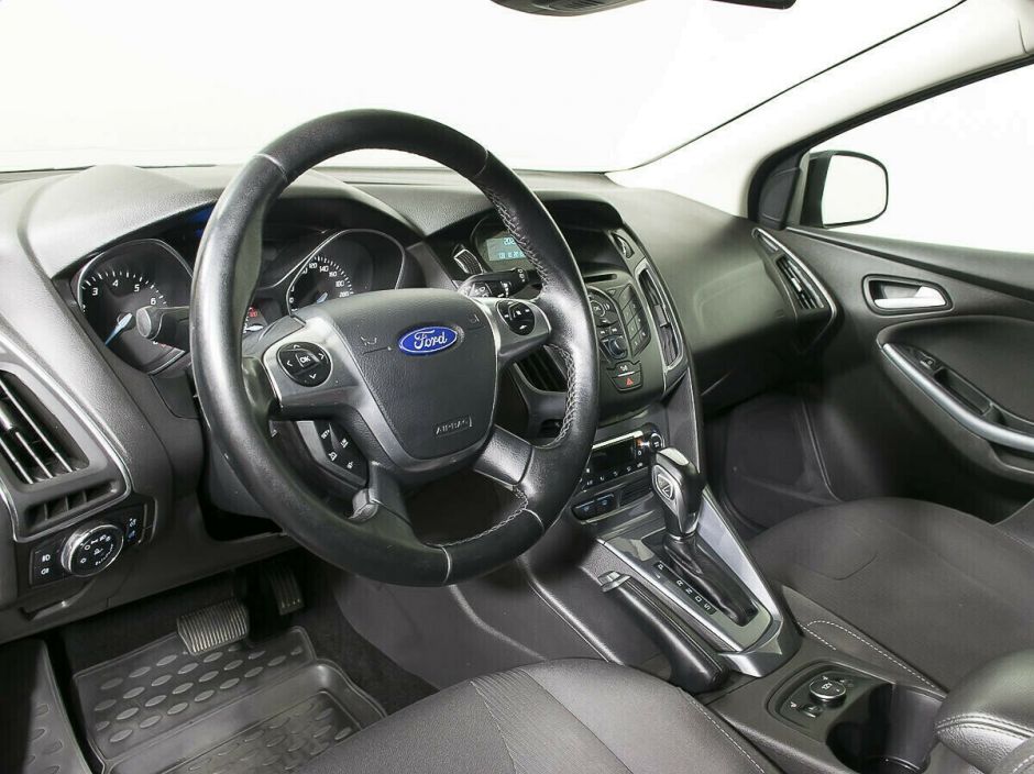 Ford Focus 1.6 РКПП, 2014, 117 000 км фото 10