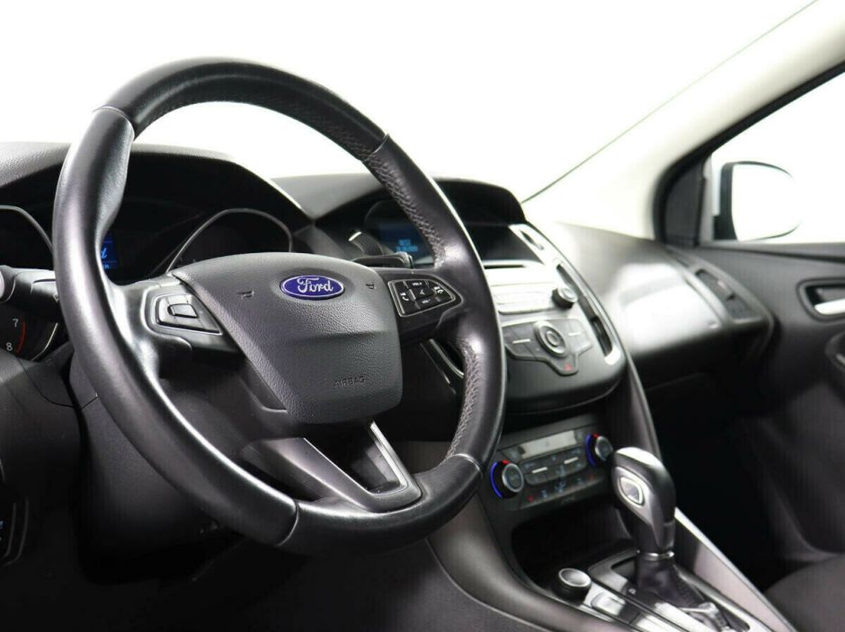 Ford Focus 1.6 РКПП, 2018, 63 000 км фото 10
