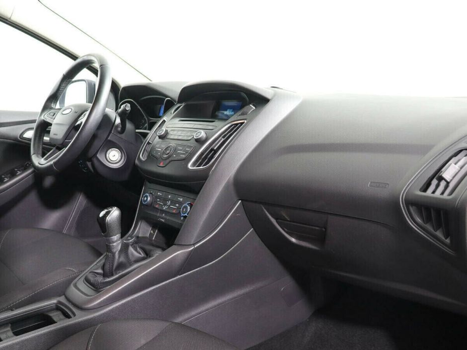 Ford Focus 1.6 МКПП, 2017, 77 000 км фото 7