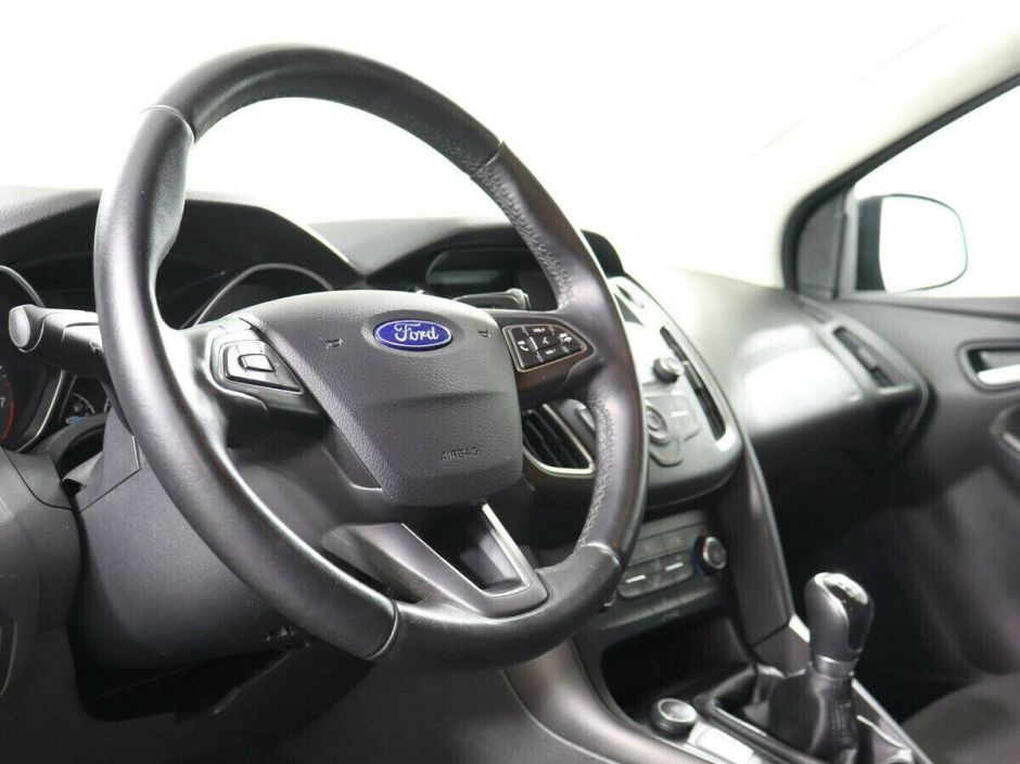 Ford Focus 1.6 МКПП, 2017, 77 000 км фото 9