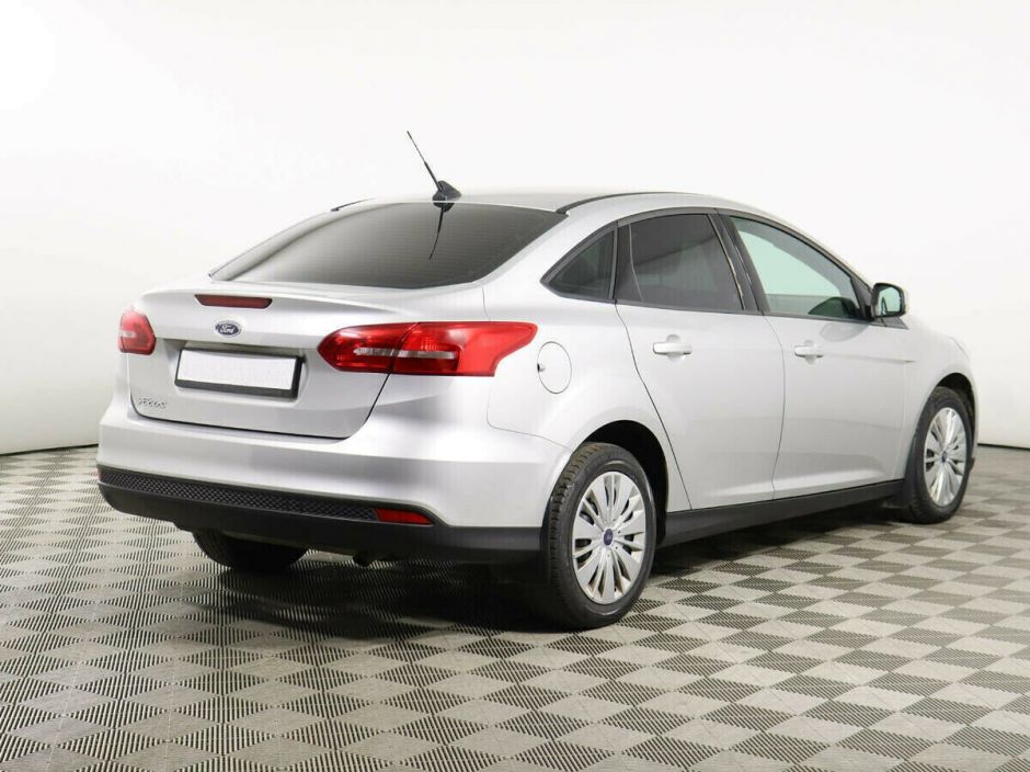 Ford Focus 1.6 РКПП, 2017, 77 000 км фото 3