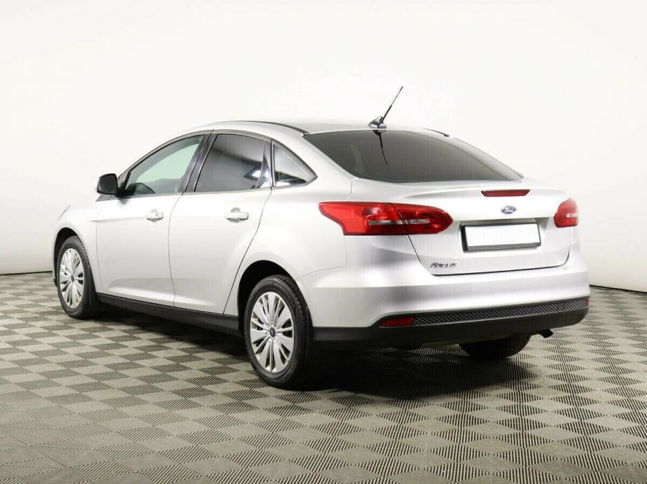 Ford Focus 1.6 РКПП, 2017, 77 000 км фото 4