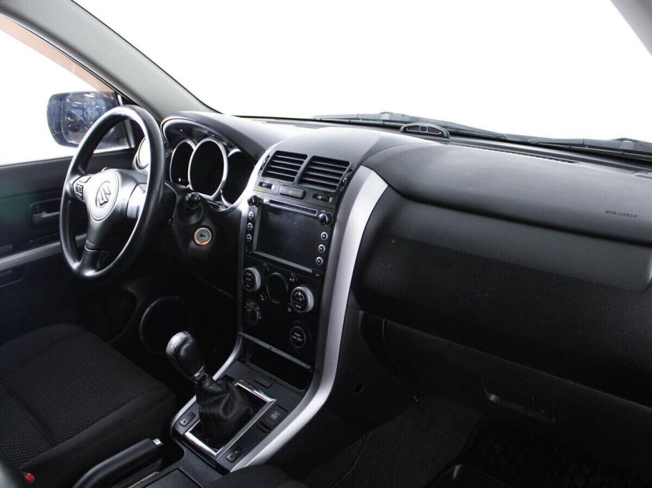 Suzuki Grand Vitara 2.4 МКПП, 2008, 181 000 км фото 7