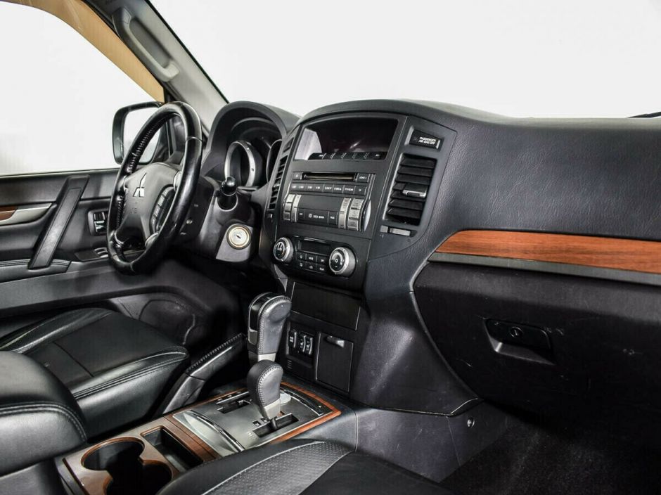 Mitsubishi Pajero 3.2 АКПП, 2008, 182 000 км фото 5