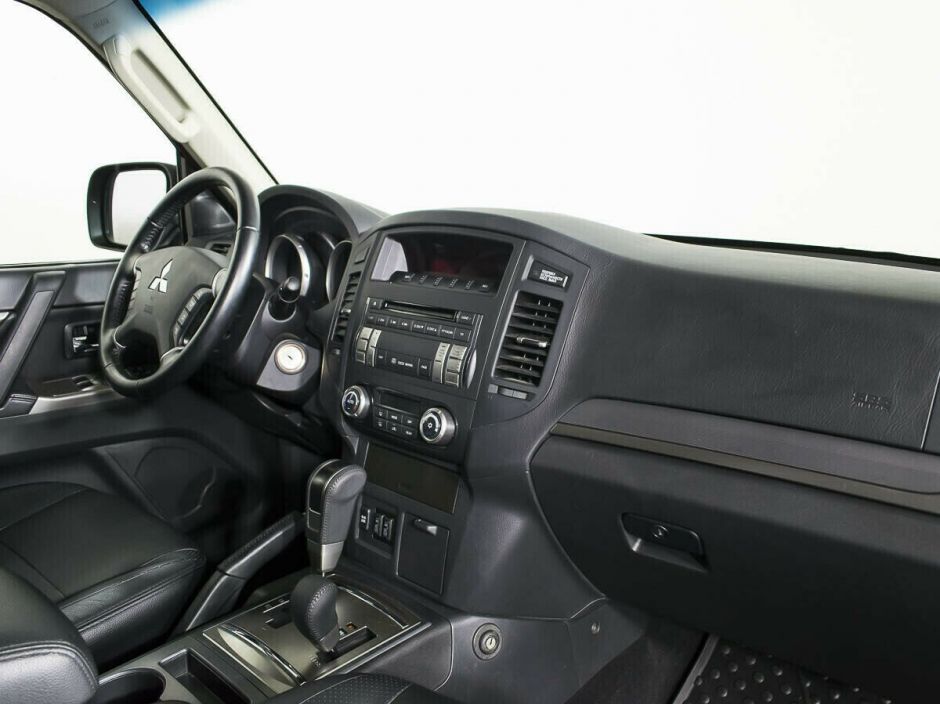 Mitsubishi Pajero 3.0 АКПП, 2011, 157 000 км фото 6