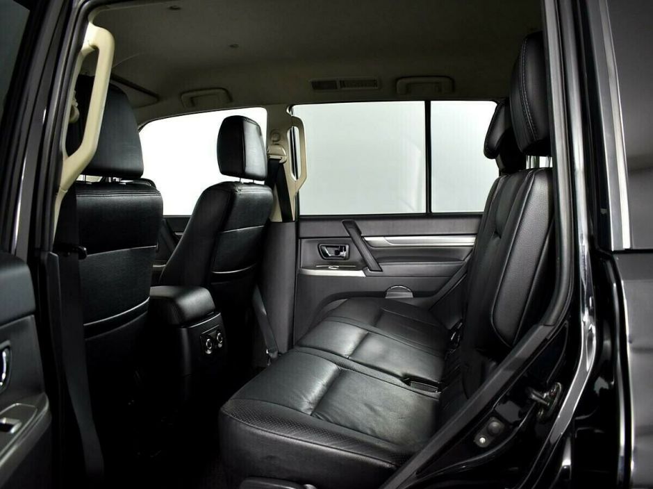 Mitsubishi Pajero 3.0 АКПП, 2012, 138 000 км фото 6