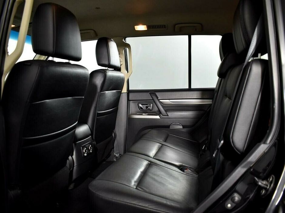 Mitsubishi Pajero 3.0 АКПП, 2013, 128 000 км фото 6