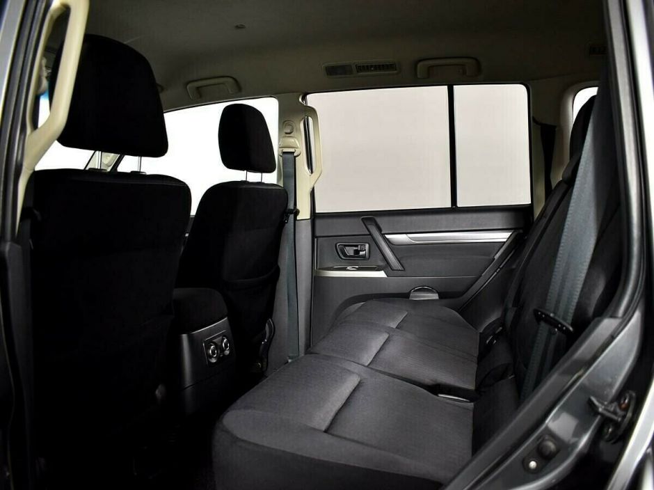 Mitsubishi Pajero 3.0 АКПП, 2014, 118 000 км фото 6