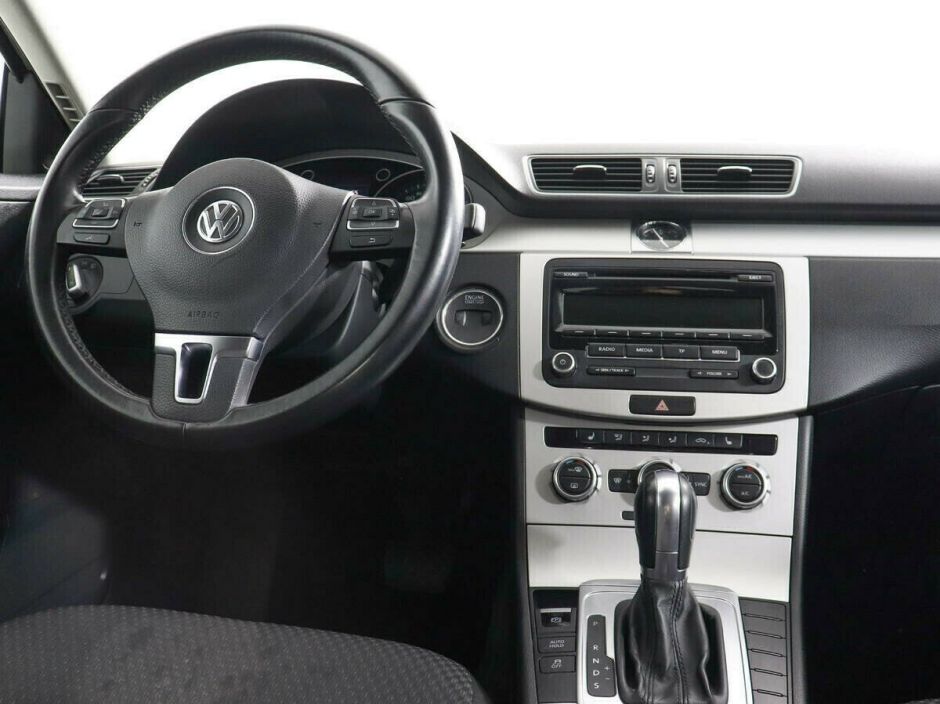Volkswagen Passat 1.4 РКПП, 2013, 133 000 км фото 6