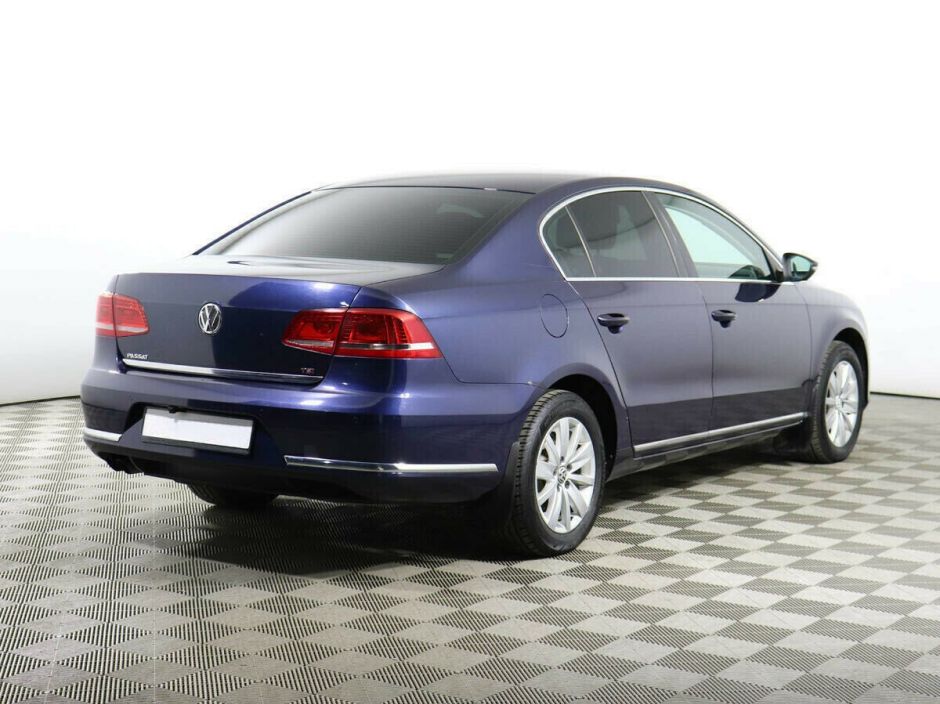 Volkswagen Passat 1.8 РКПП, 2013, 134 000 км фото 4