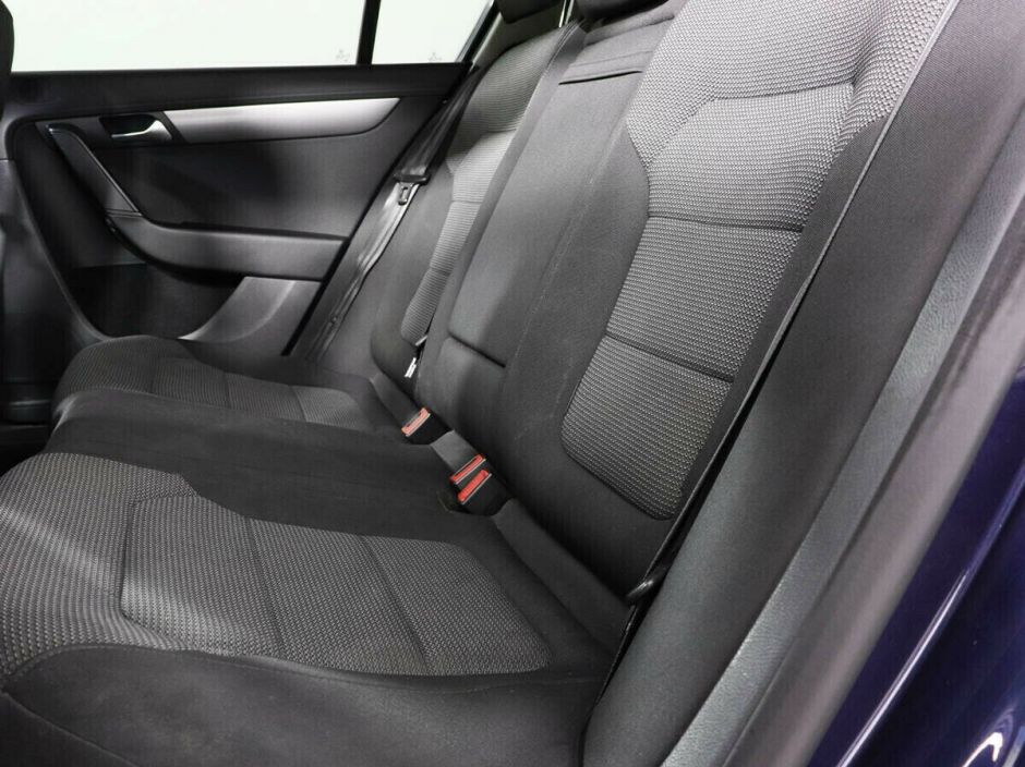Volkswagen Passat 1.8 РКПП, 2013, 134 000 км фото 9