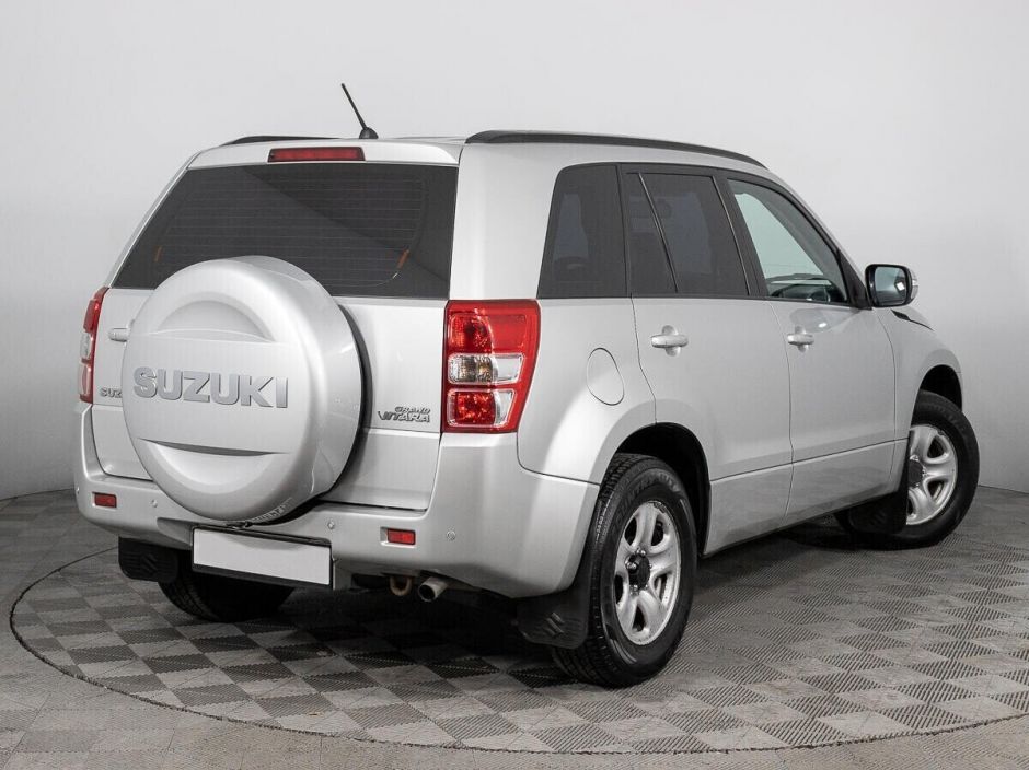 Suzuki Grand Vitara 2.0 АКПП, 2010, 160 000 км фото 2