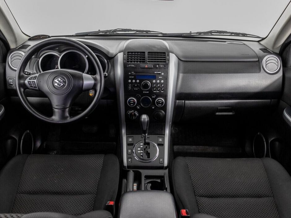 Suzuki Grand Vitara 2.0 АКПП, 2010, 160 000 км фото 8