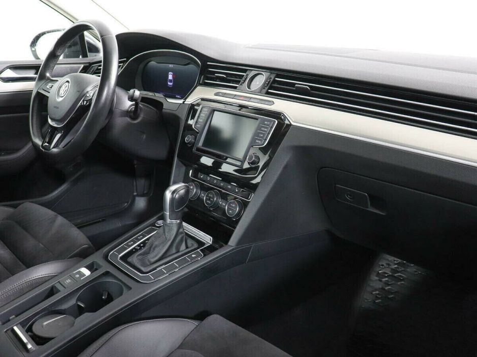 Volkswagen Passat 1.8 РКПП, 2018, 62 000 км фото 6