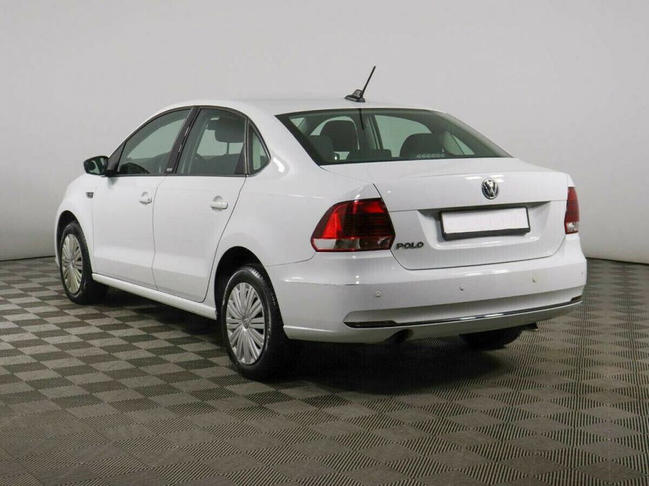Volkswagen Polo 1.6 АКПП, 2018, 72 000 км фото 3